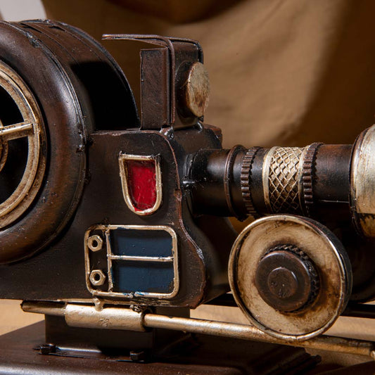 1886 Retro Cinema Projector Model