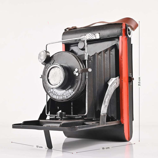 19th Century Polaroid Vintage Camera