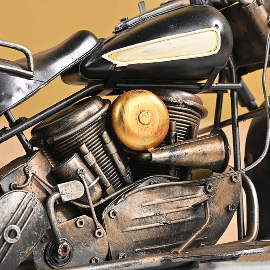 Roadie Vintage Traveller Motorcycle